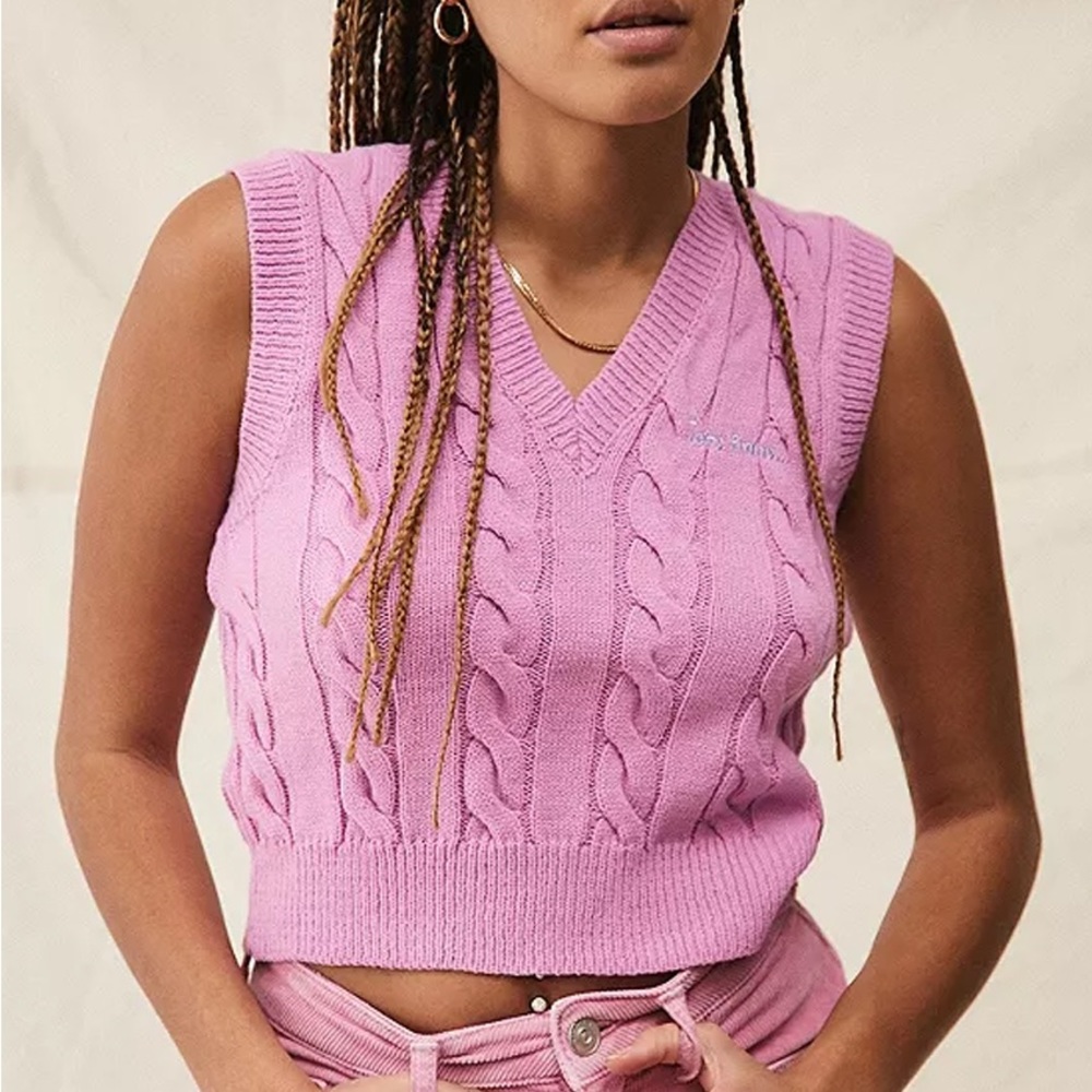 Urban Outfitters iets frans... Cable Knit Cropped Sweater Vest - Picture 4 of 4